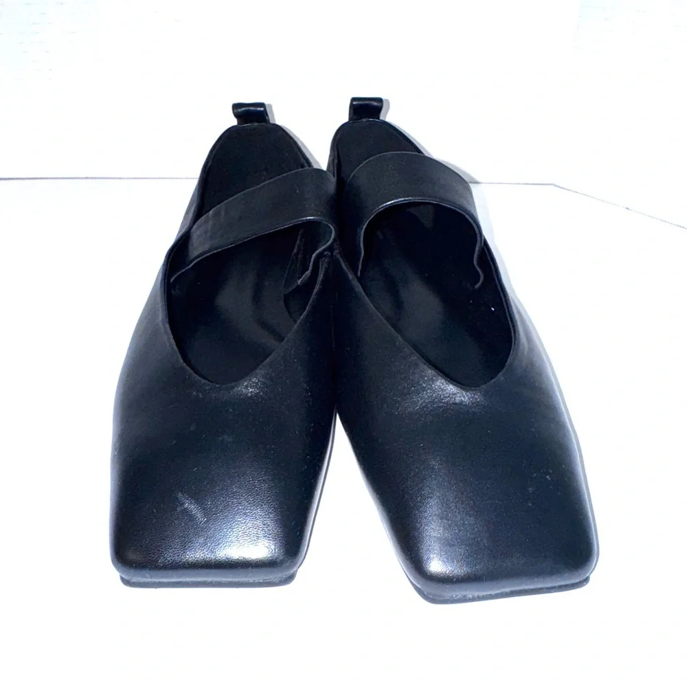 Tony Bianco Hawaii Black Mary Jane Flats 9.5